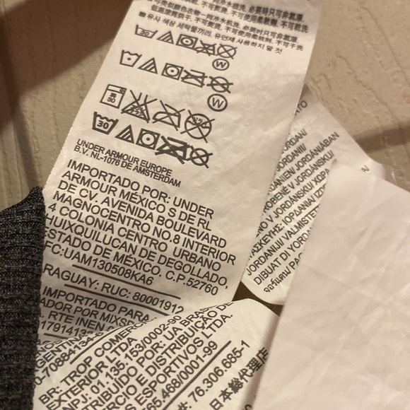 Under Armour Workout Tank - Picture 8 of 8